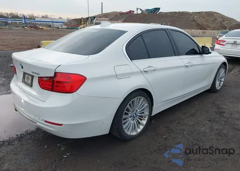 2013 BMW 328I из США, поврежденный, VIN WBA3C1G58DNR48230